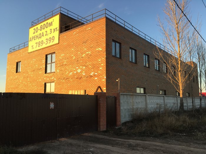 Дом из красного кирпича в Тольятти